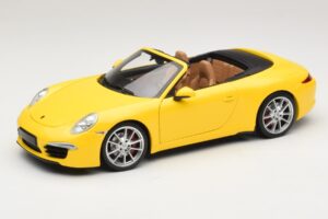 Porsche 911 991 Carrera S Cabriolet Yellow Minichamps 1:18 100061031 Diecast