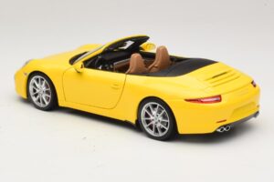 Porsche 911 991 Carrera S Cabriolet Yellow Minichamps 1:18 100061031 Diecast — photo 7 of 8