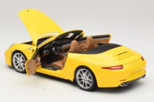 Porsche 911 991 Carrera S Cabriolet Yellow Minichamps 1:18 100061031 Diecast — photo 5 of 8