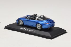 Porsche 911 991 Targa Blue Metallic Minichamps 1:43 WAP0200350E Diecast — photo 3 of 4