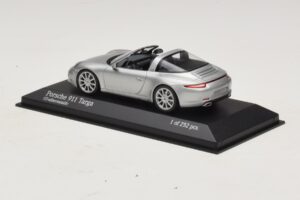 Porsche 911 991 Targa Silver Minichamps 1:43 410062442 Diecast — photo 3 of 4
