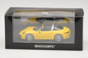 Porsche 911 991 Targa Yellow Minichamps 1:43 410062441 Diecast — photo 4 of 4