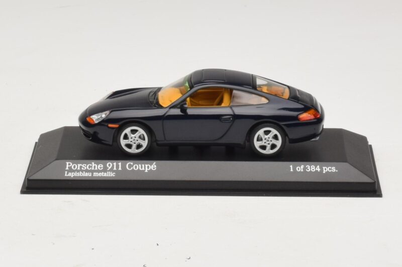Porsche 911 991 Turbo S Blue Metallic Minichamps 1:43 410062220 Diecast