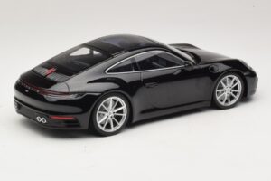 Porsche 911 992 Carrera 4S Black Minichamps 1:18 WAP0211120R992 Diecast — photo 2 of 6