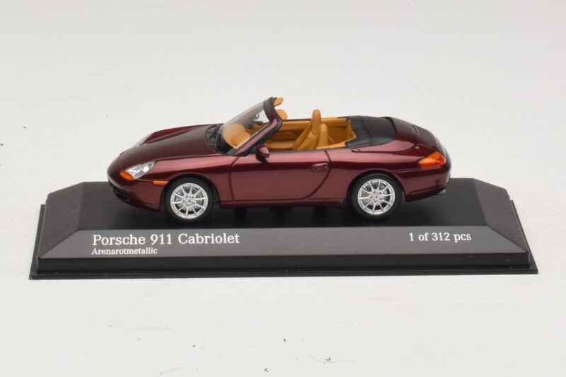 Porsche 911 996 Cabriolet Red Metallic Minichamps 1:43 400061092 Diecast