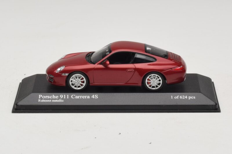 Porsche 911 997 Carrera 4S Red Metallic Minichamps 1:43 Porsche 911 997 Carrera 4S Red Metallic Minichamps 1:43 400066422 Diecast