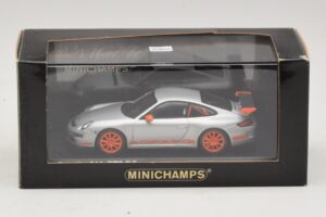 Porsche 911 997 GT3 RS Silver Minichamps 1:43 400066000 Diecast — photo 4 of 4