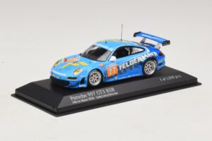 Porsche 911 997 GT3 RSR GT2 #77 M. Lieb / R. Lietz / W. Henzler 24 Hours of Le Mans 2010 Minichamps 1:43 410106977 Diecast — photo 2 of 4