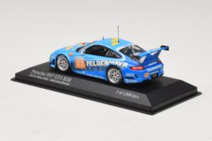 Porsche 911 997 GT3 RSR GT2 #77 M. Lieb / R. Lietz / W. Henzler 24 Hours of Le Mans 2010 Minichamps 1:43 410106977 Diecast — photo 3 of 4