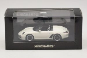 Porsche 911 997 Speedster White Minichamps 1:43 400069531 Diecast — photo 4 of 4