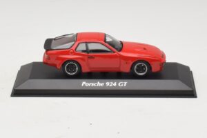 Porsche 924 GT Red Maxichamps 1:43 940066120 Diecast