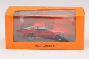 Porsche 924 GT Red Maxichamps 1:43 940066120 Diecast — photo 4 of 4