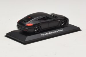 Porsche Panamera 970 Turbo Matt Black Maxichamps 1:43 940062370 Diecast — photo 2 of 4