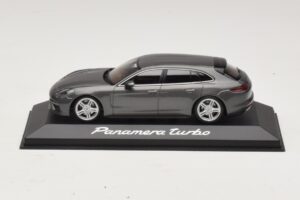 Porsche Panamera 971 Turbo Grey Metallic Minichamps 1:43 WAP0207610H Diecast