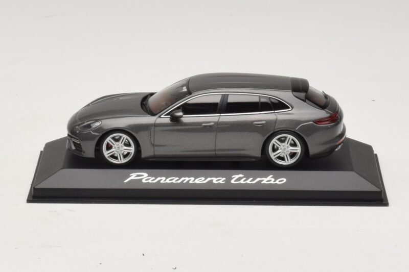 Porsche Panamera 971 Turbo Grey Metallic Minichamps 1:43 WAP0207610H Diecast