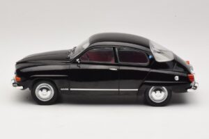 Saab 96 V4 Black MCG 1:18 MCG18063 Diecast — photo 3 of 6