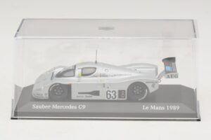 Sauber Mercedes C9 #63 J. Mass / M. Reuter / S. Dickens Winners 24 Hours of Le Mans 1989 Minichamps 1:43 B66041033 Diecast — photo 4 of 5
