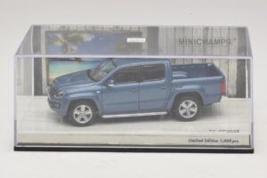 Volkswagen Amarok Blue Metallic Minichamps 1:43 436058362 Diecast — photo 4 of 5