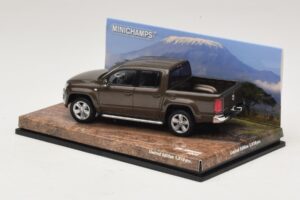 Volkswagen Amarok Brown Metallic Minichamps 1:43 436058361 Diecast — photo 3 of 5