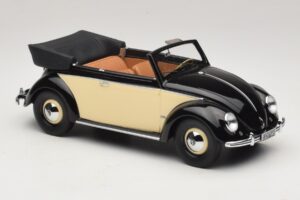 Volkswagen Beetle Convertible Black Cream Minichamps 1:18 107054131 Resin — photo 4 of 6
