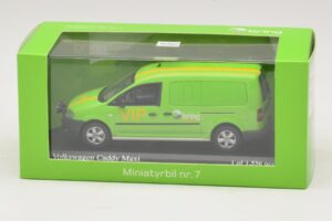Volkswagen Caddy Maxi Norway Post Minichamps 1:43 403057006 Diecast — photo 4 of 4