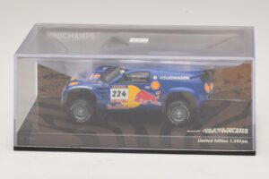 Volkswagen Race Touareg Red Bull #224 B. Saby / Stevenson Dakar Rally 2005 Minichamps 1:43 436045324 Diecast — photo 4 of 5
