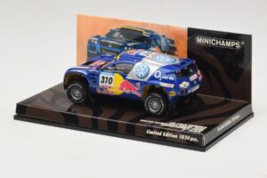 Volkswagen Race Touareg Red Bull #310 J. Kleinschmidt / F. Pons Dakar Rally 2005 Minichamps 1:43 436055310 Diecast — photo 3 of 5