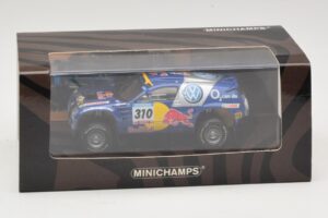 Volkswagen Race Touareg Red Bull #310 J. Kleinschmidt / F. Pons Dakar Rally 2005 Minichamps 1:43 436055310 Diecast — photo 5 of 5