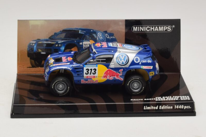 Volkswagen Race Touareg Red Bull #313 J. Kankkunen / J. Repo Dakar Rally 2005 Minichamps 1:43 Volkswagen Race Touareg Red Bull #313 J. Kankkunen / J. Repo Dakar Rally 2005 Minichamps 1:43 436055313 Diecast