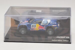 Volkswagen Race Touareg Red Bull #313 J. Kankkunen / J. Repo Dakar Rally 2005 Minichamps 1:43 436055313 Diecast — photo 4 of 5