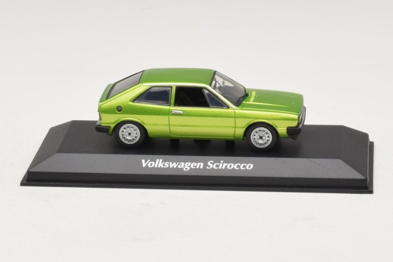 Volkswagen Scirocco Mk1 Green Metallic Maxichamps 1:43 Volkswagen Scirocco Mk1 Green Metallic Maxichamps 1:43 940050420 Diecast