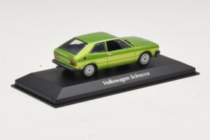 Volkswagen Scirocco Mk1 Green Metallic Maxichamps 1:43 940050420 Diecast — photo 2 of 4