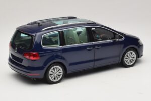 Volkswagen Sharan Blue Metallic Minichamps 1:18 110051000 Diecast — photo 3 of 8