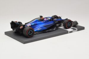 Williams Racing FW45 #23 A. Albon Bahrain GP 2023 Minichamps 1:18 117230123 Diecast — photo 2 of 6