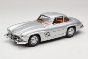 Mercedes 300 SL W198 Gullwing Silver Norev 1:18 Mercedes 300 SL W198 Gullwing Silver Norev 1:18 183857 Diecast