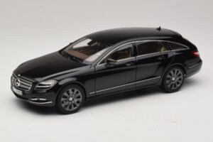 Mercedes CLS Shooting Brake X218 Obsidian Black Metallic Norev 1:18 Mercedes CLS Shooting Brake X218 Obsidian Black Metallic Norev 1:18 183944 Diecast