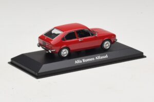 Alfa Romeo Alfasud Red Maxichamps 1:43 940120100 Diecast — photo 2 of 5