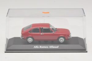 Alfa Romeo Alfasud Red Maxichamps 1:43 940120100 Diecast — photo 4 of 5