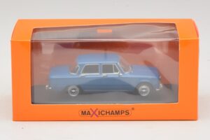 Alfa Romeo Giulia 1600 Blue Maxichamps 1:43 940120900 Diecast — photo 5 of 5