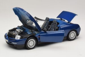 Alfa Romeo Spider 916 Blue Maisto 1:18 31831 Diecast — photo 2 of 8