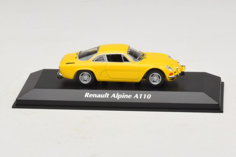 Alpine A110 Yellow Maxichamps 1:43 940113601 Diecast