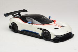 Aston Martin Vulcan Stratus White With Blue and Red Stripes AUTOart 1:18 70261 Composite — photo 6 of 8