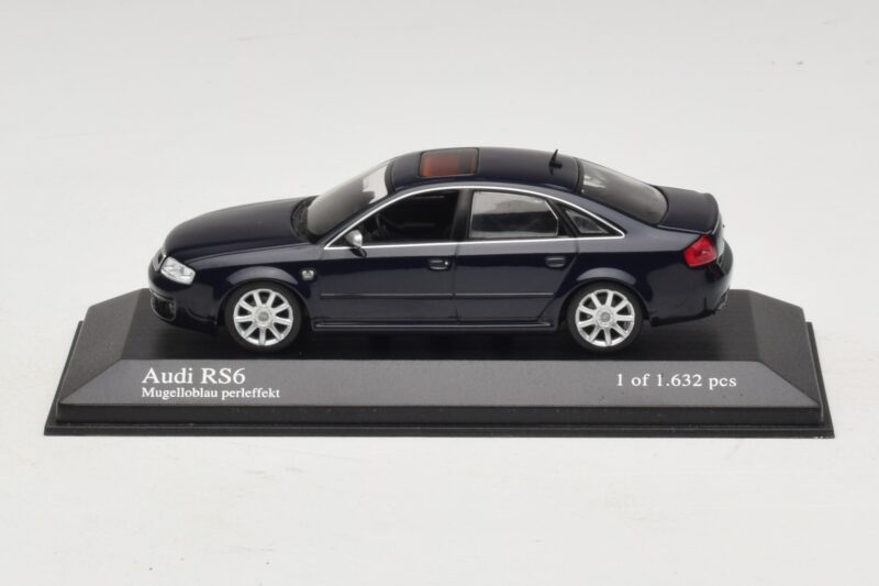 Audi RS6 C5 Blue Metallic Minichamps 1:43 400011702 Diecast