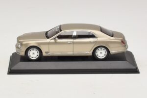 Bentley Mulsanne Gold Metallic Minichamps 1:43 40433 Diecast