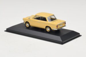 BMW 700 Coupe Yellow Replacement Box Minichamps 1:43 80420153662-R1 Diecast — photo 3 of 5
