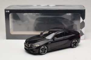 BMW M2 F87 Black Metallic Minichamps 1:18 155026100 Diecast — photo 6 of 6