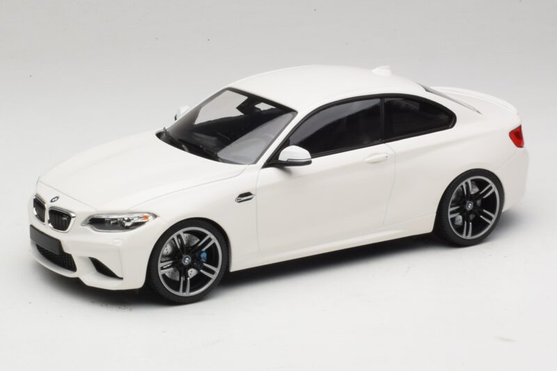 BMW M2 F87 White Minichamps 1:18 155026104 Diecast