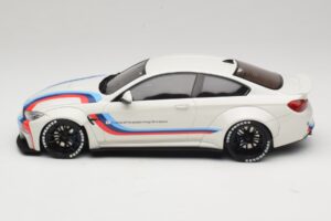 BMW M4 F82 Liberty Walk Replacement Box GT Spirit 1:18 GT067-R1 Resin — photo 3 of 6