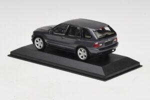 BMW X5 E53 4.4i Grey Metallic Replacement Box Minichamps 1:43 80420393166-R1 Diecast — photo 3 of 5