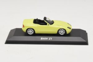 BMW Z1 E30 Yellow Maxichamps 1:43 940020100 Diecast